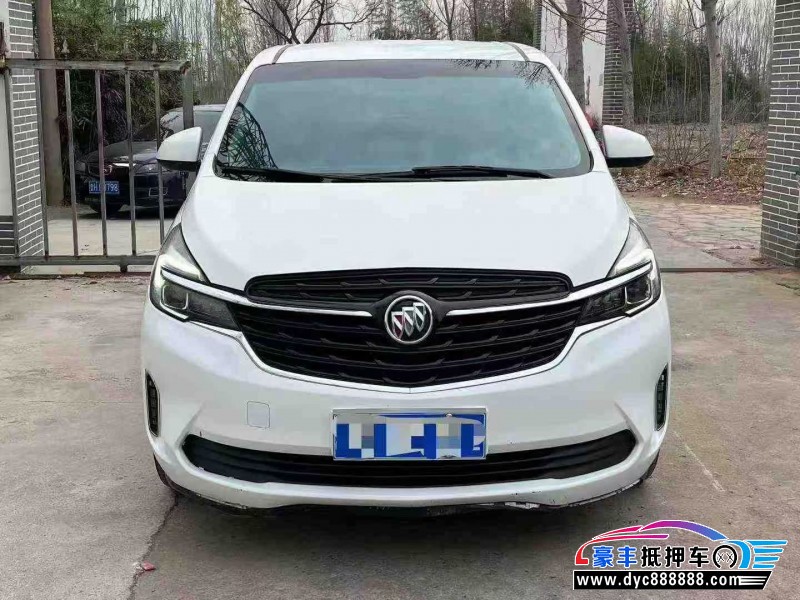 抵押车出售20年别克GL8轿车