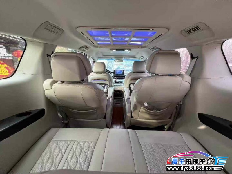 20年别克GL8轿车抵押车出售