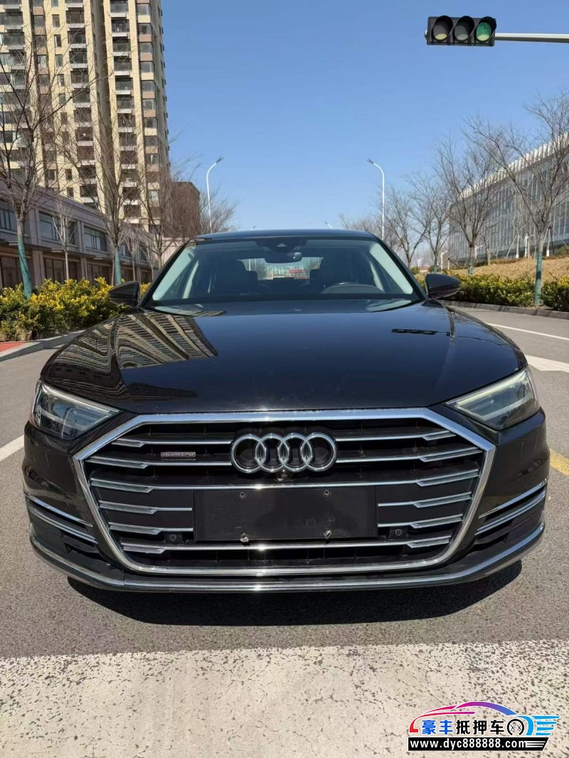 18年奥迪A8轿车抵押车出售