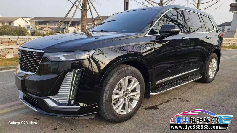 20年凯迪拉克xt6轿车抵押车出售