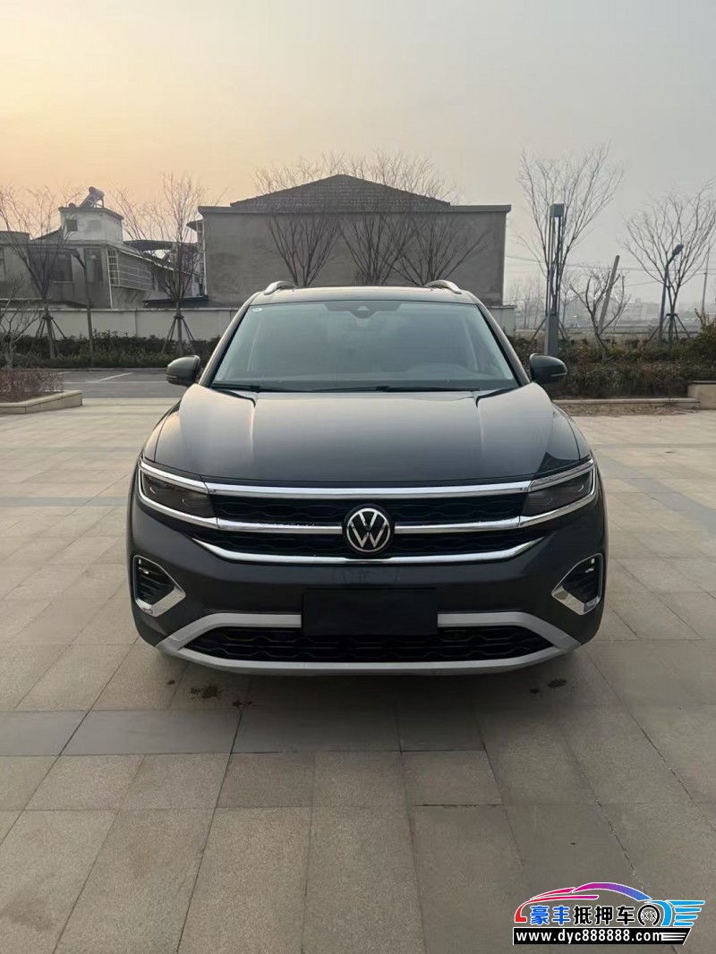 抵押车出售23年大众揽镜轿车