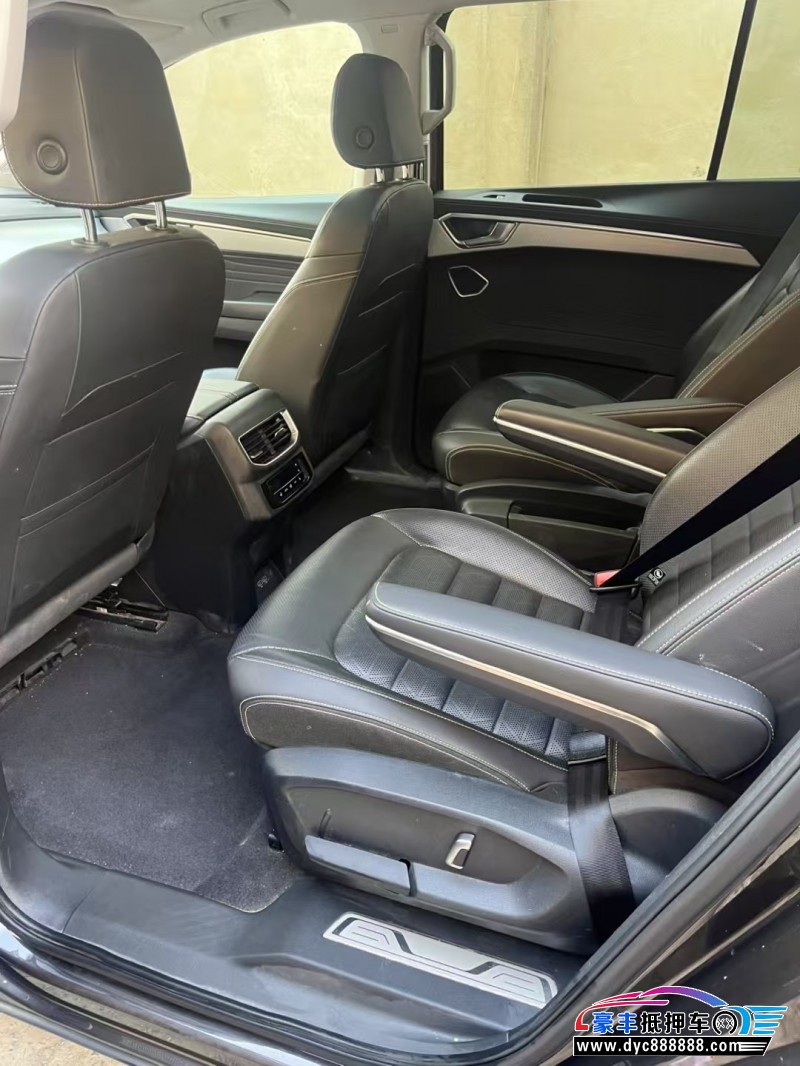 23年大众揽镜轿车抵押车出售