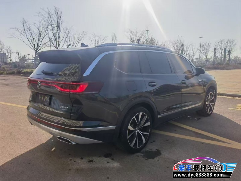 22年大众揽镜轿车抵押车出售