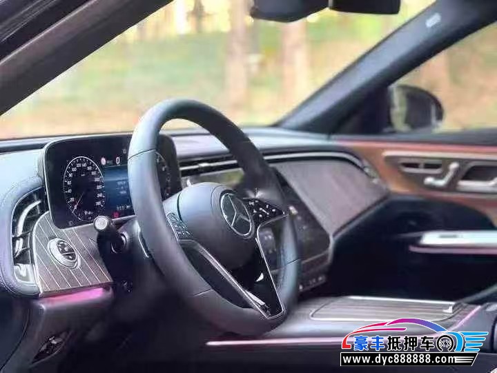 24年奔驰E轿车抵押车出售