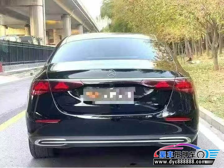24年奔驰E轿车抵押车出售