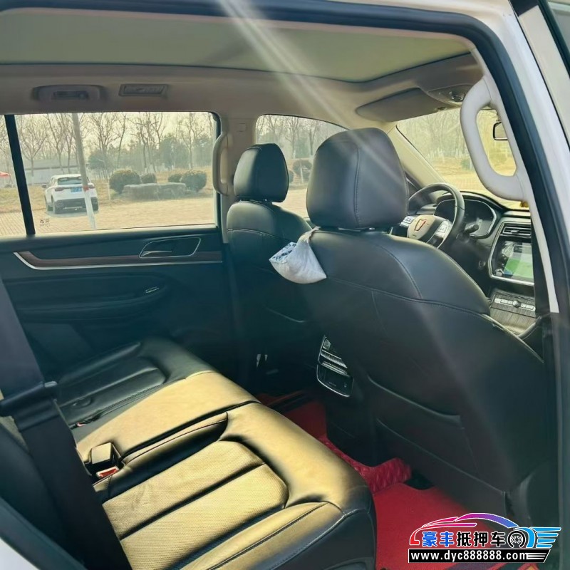 20年荣威RX8轿车抵押车出售