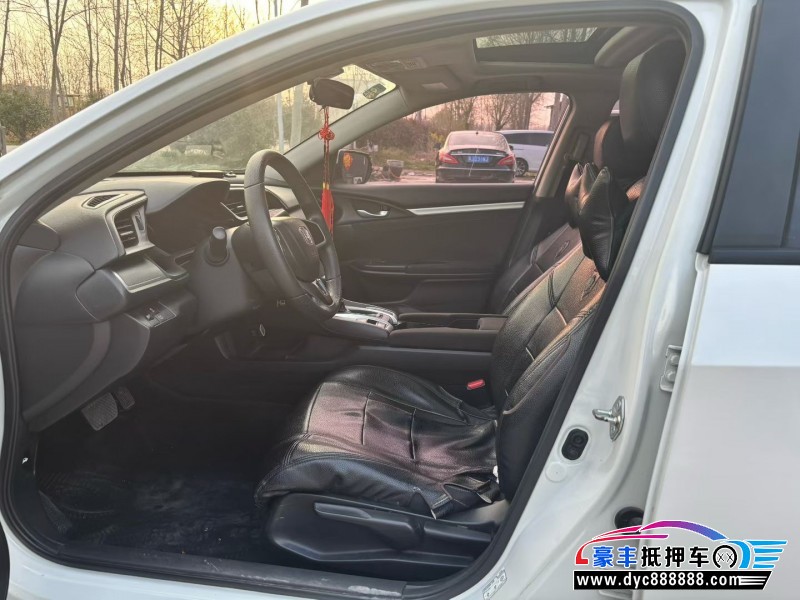 19年本田思域轿车抵押车出售