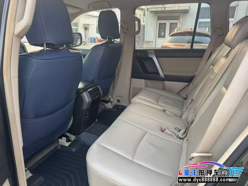 12年丰田普拉多（霸道）轿车抵押车出售