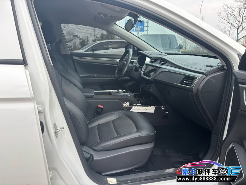 23年吉利帝豪EV轿车抵押车出售