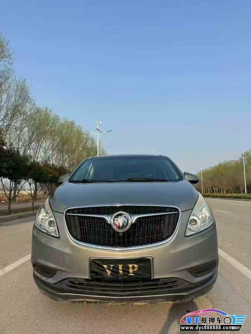 抵押车出售19年别克GL8轿车