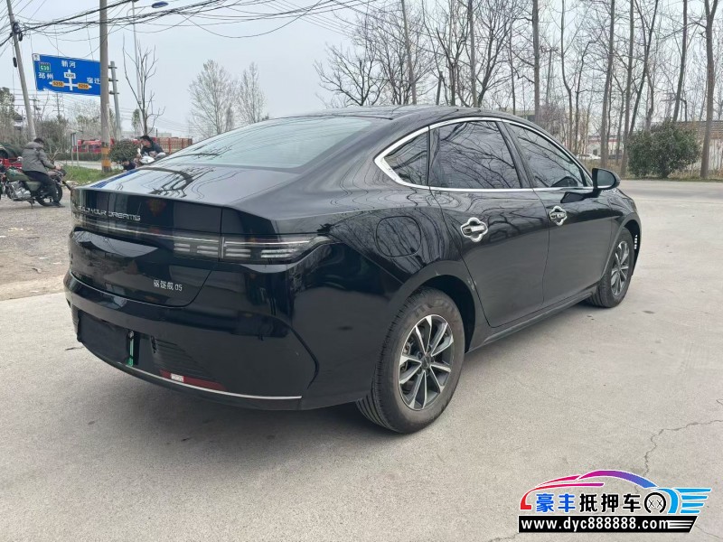 24年比亚迪驱逐舰轿车抵押车出售