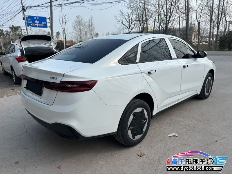 24年吉利几何轿车抵押车出售