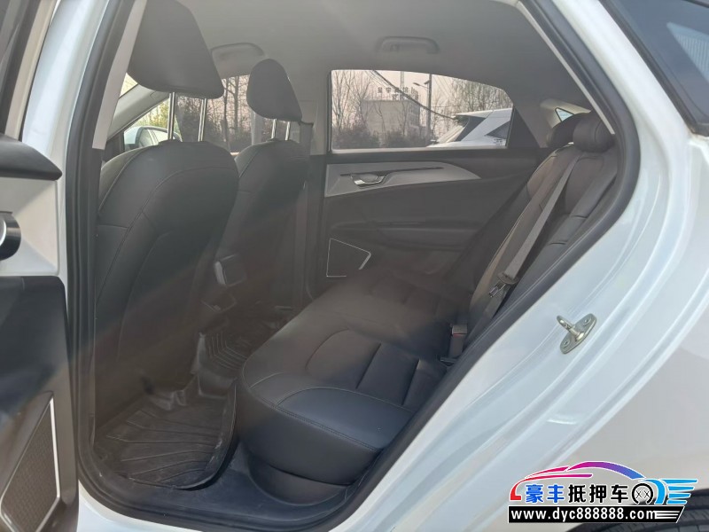 24年吉利几何轿车抵押车出售