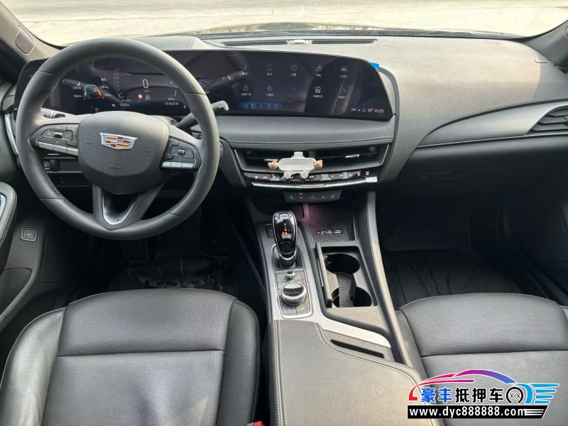 24年凯迪拉克CT5轿车抵押车出售