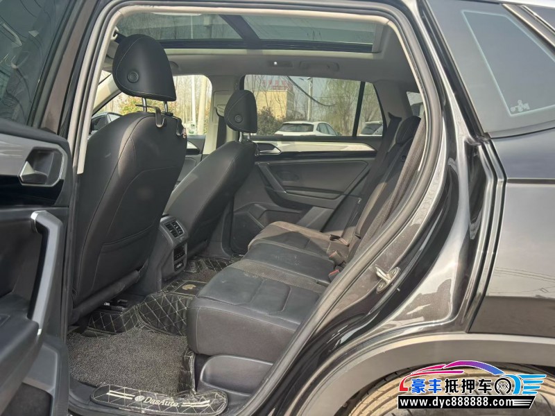 20年大众探岳轿车抵押车出售