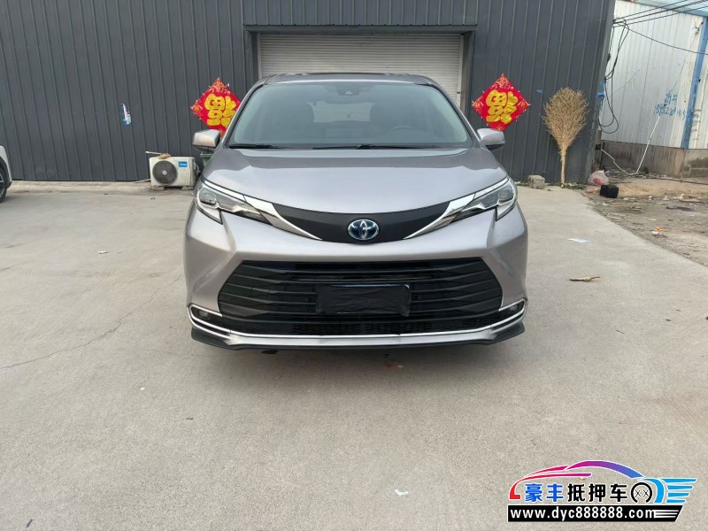 24年丰田塞纳轿车抵押车出售