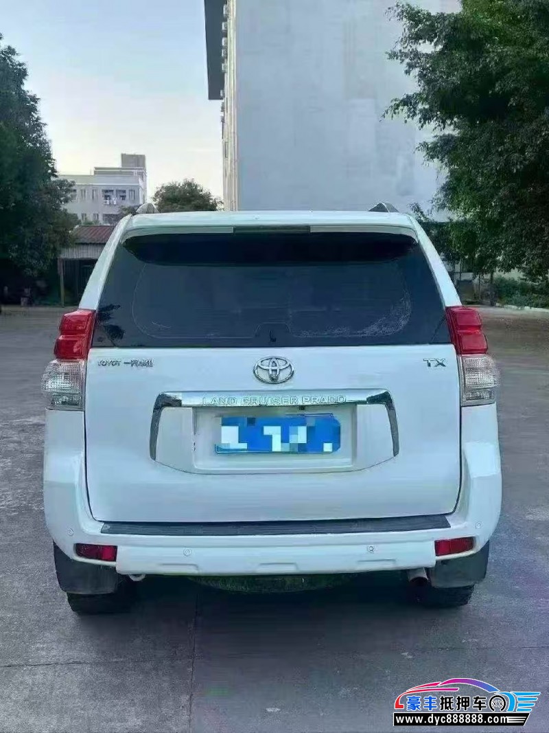 13年丰田普拉多（霸道）轿车抵押车出售