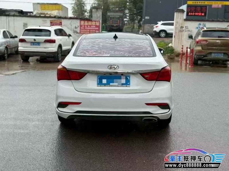 18年现代名图轿车抵押车出售