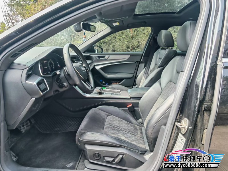 17年奥迪A6轿车抵押车出售