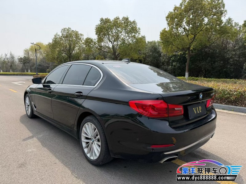 19年宝马5系轿车抵押车出售