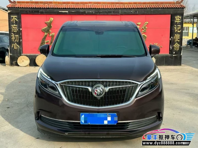 抵押车出售17年别克GL8轿车