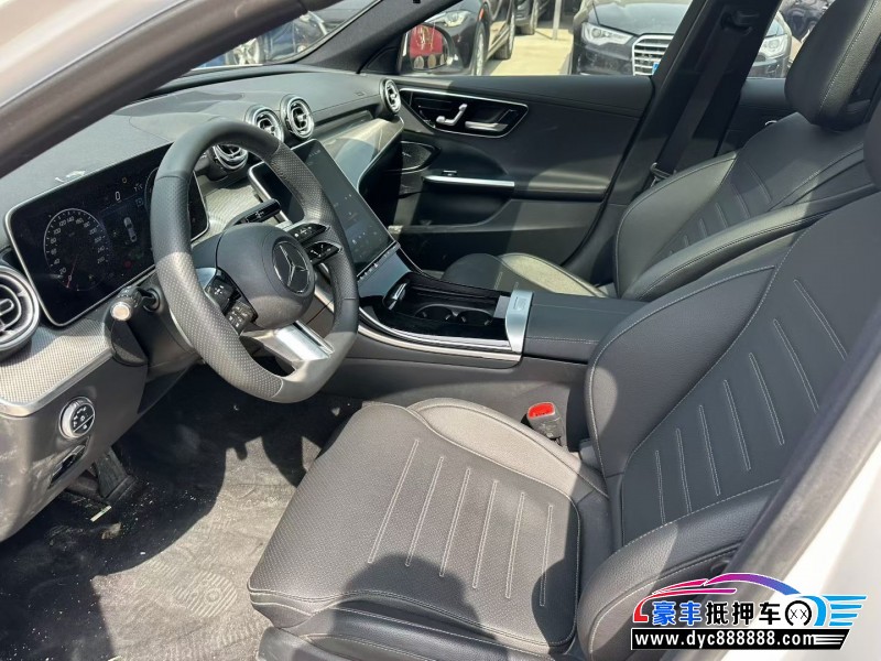 23年奔驰C轿车抵押车出售