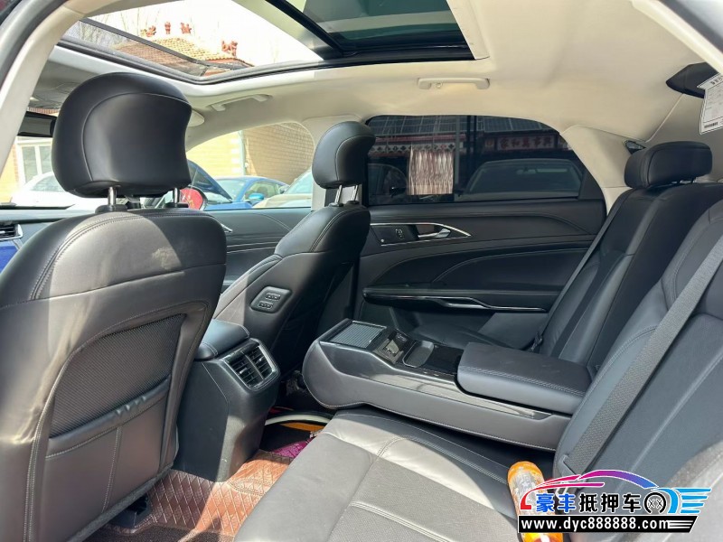 21年福特金牛座轿车抵押车出售