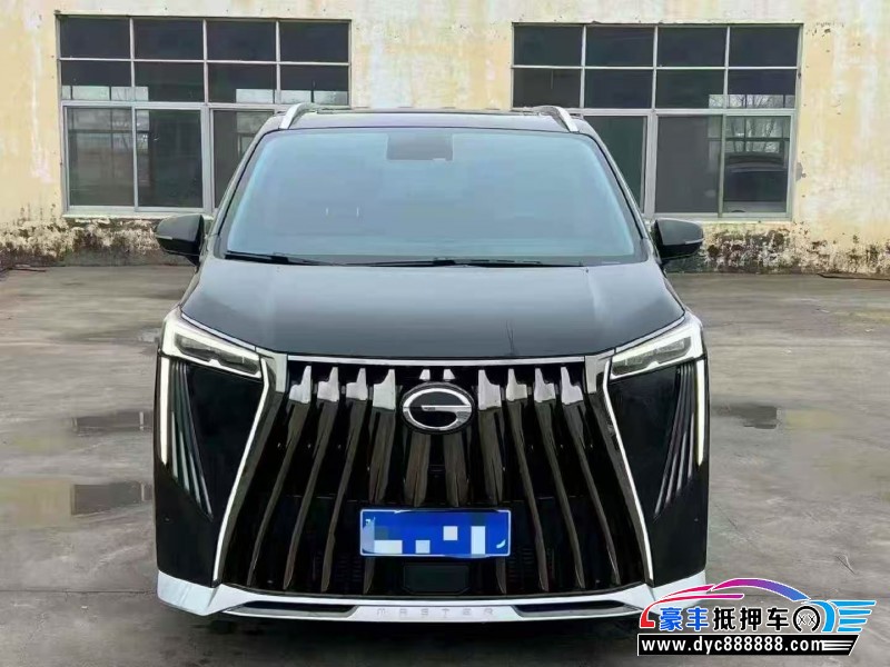 抵押车出售24年传祺M8轿车