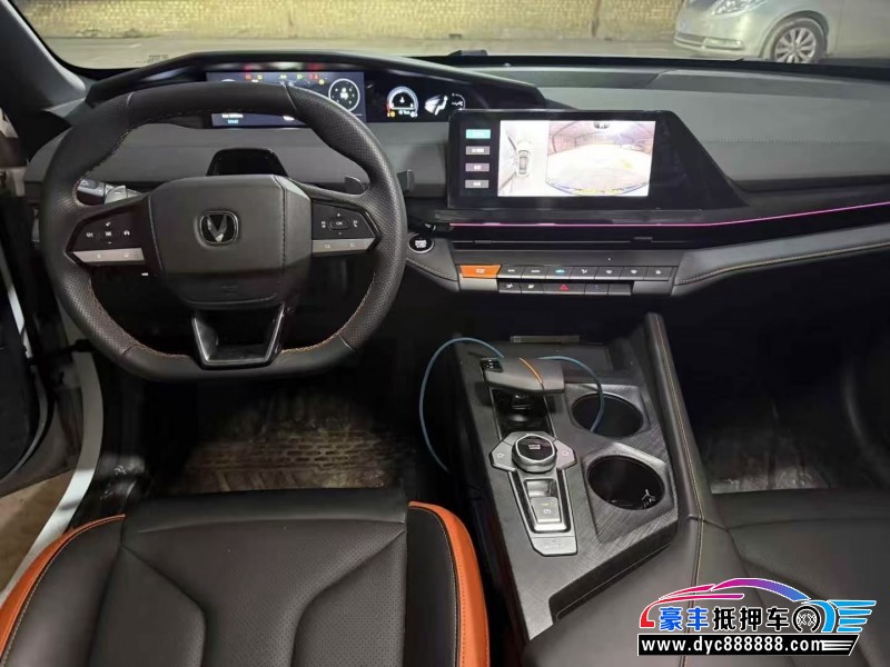 24年长安长安UNI轿车抵押车出售