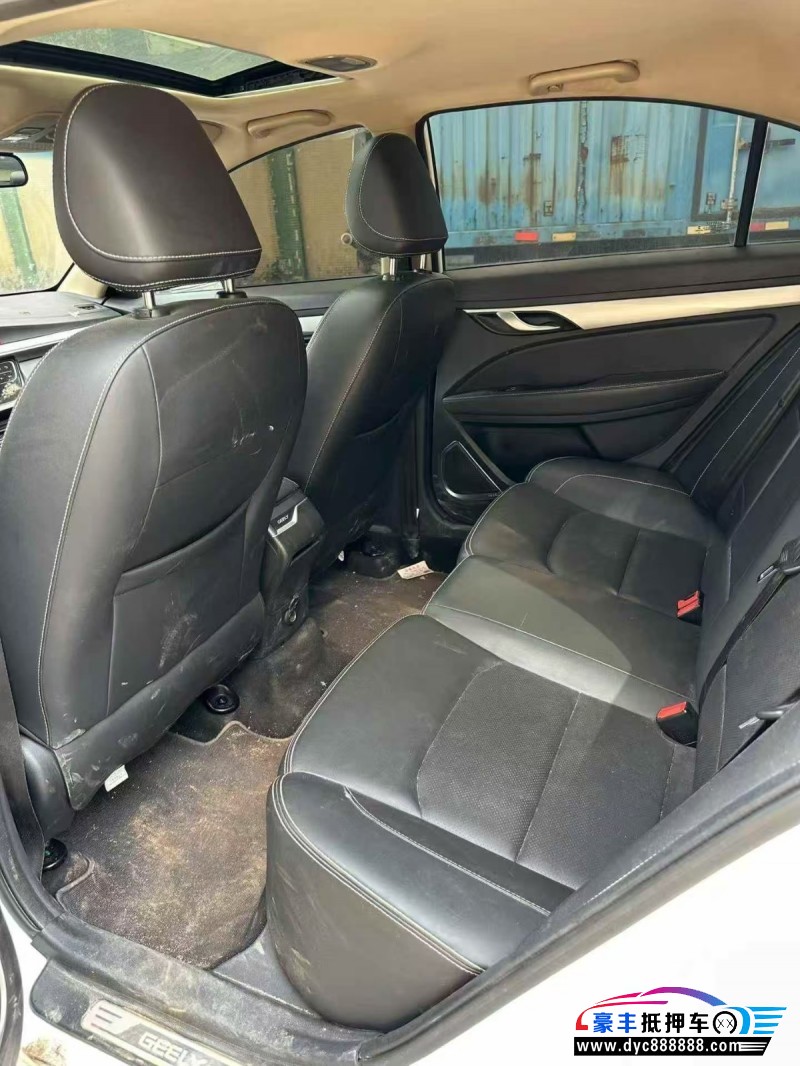 18年吉利帝豪轿车抵押车出售