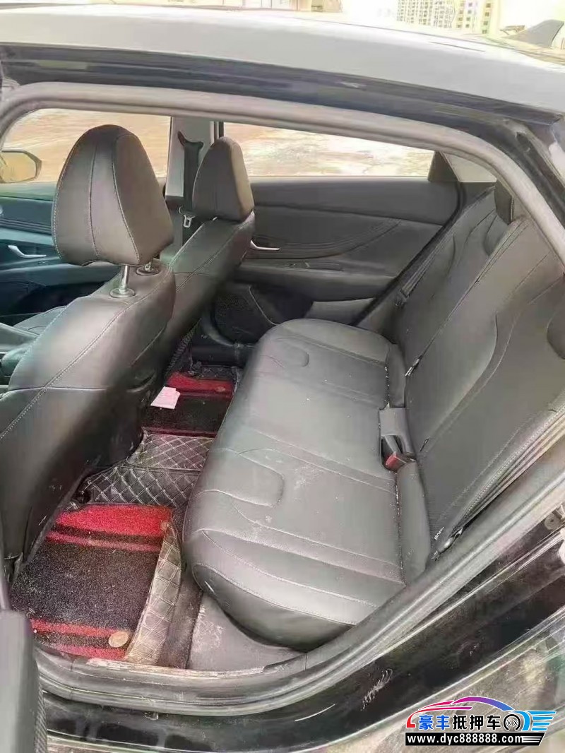 21年现代伊兰特轿车抵押车出售