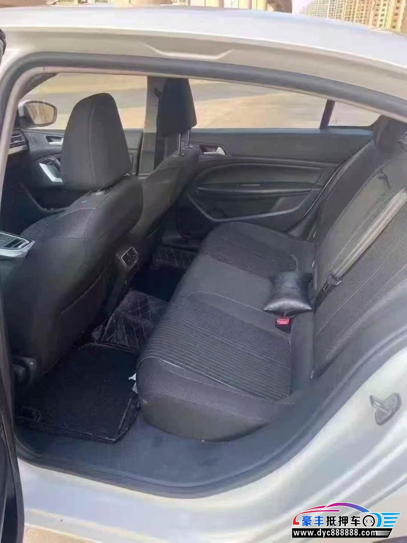 16年标致408轿车抵押车出售