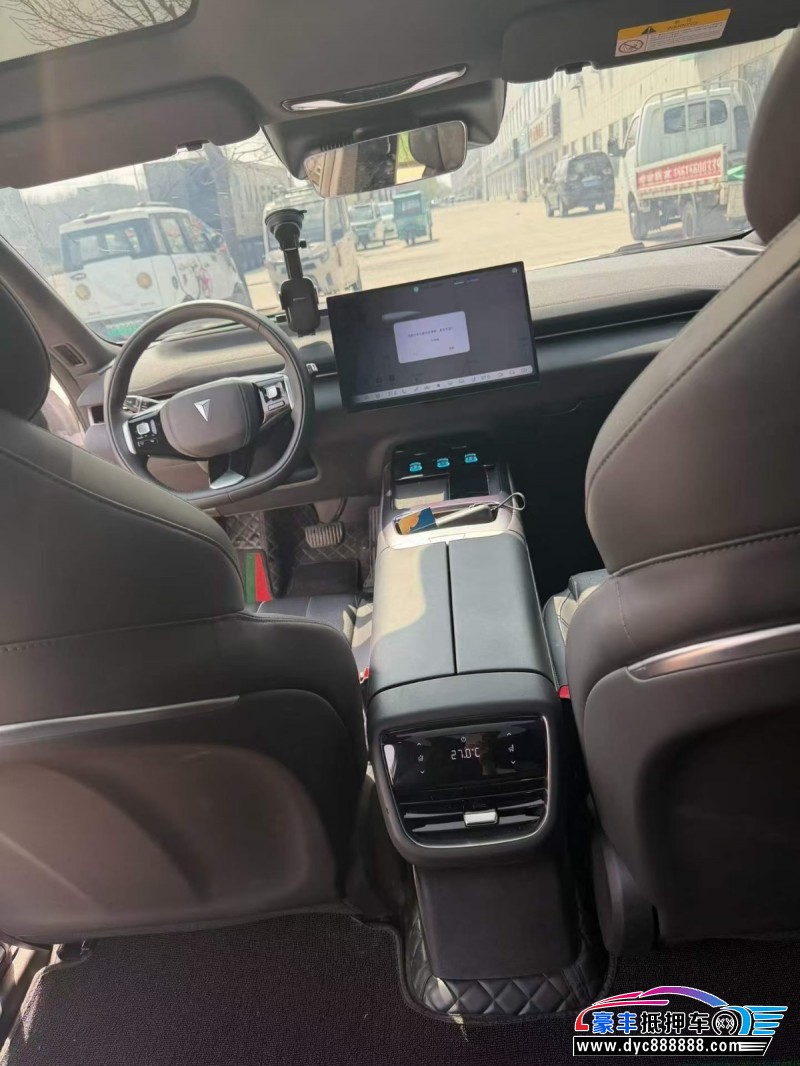 26年长安深蓝L07轿车抵押车出售