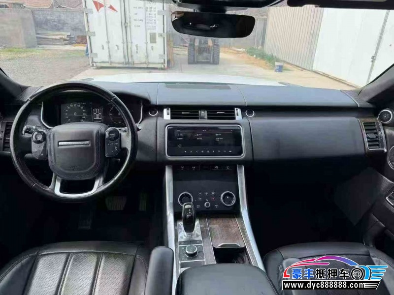 19年路虎揽胜运动轿车抵押车出售