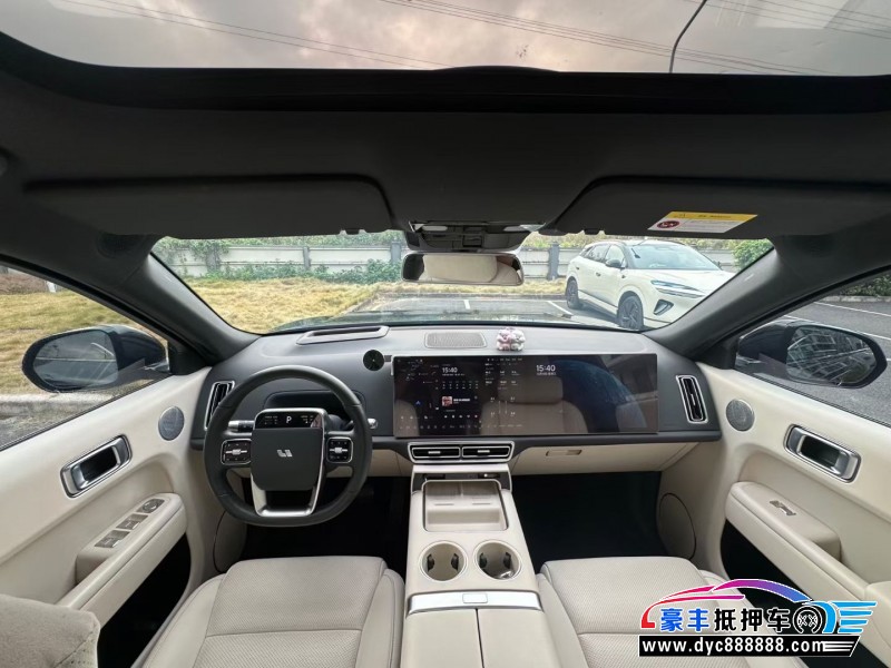 24年理想L8轿车抵押车出售