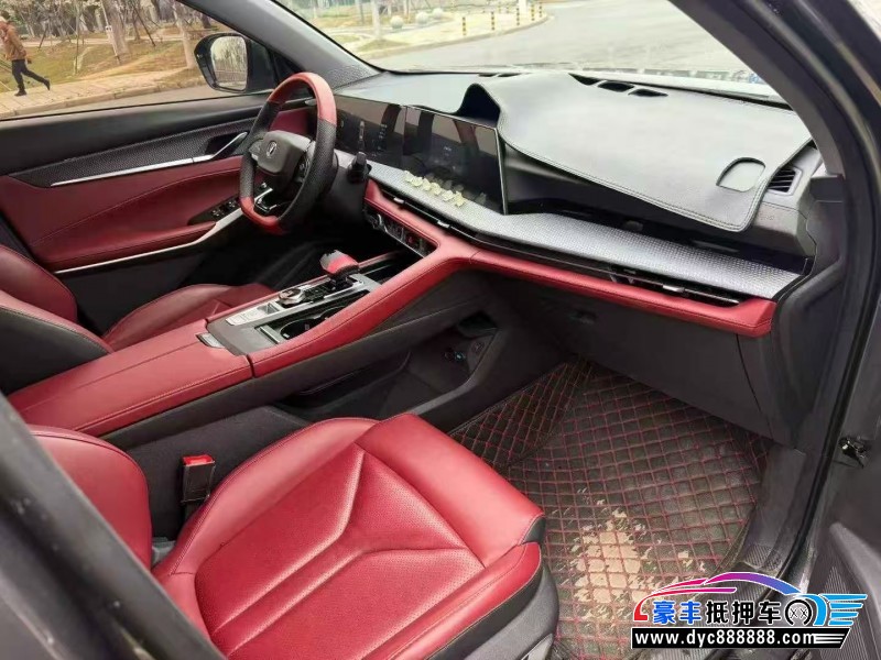 22年长安CS75轿车抵押车出售