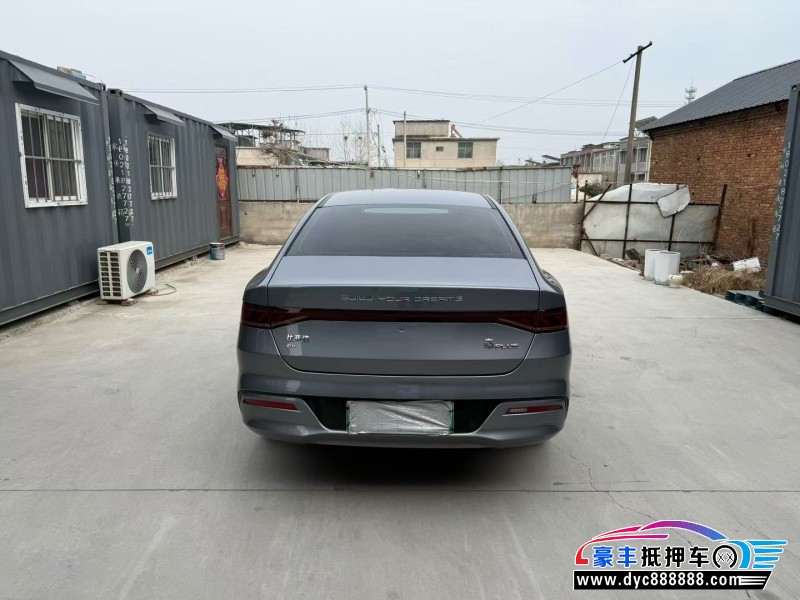 24年比亚迪秦轿车抵押车出售