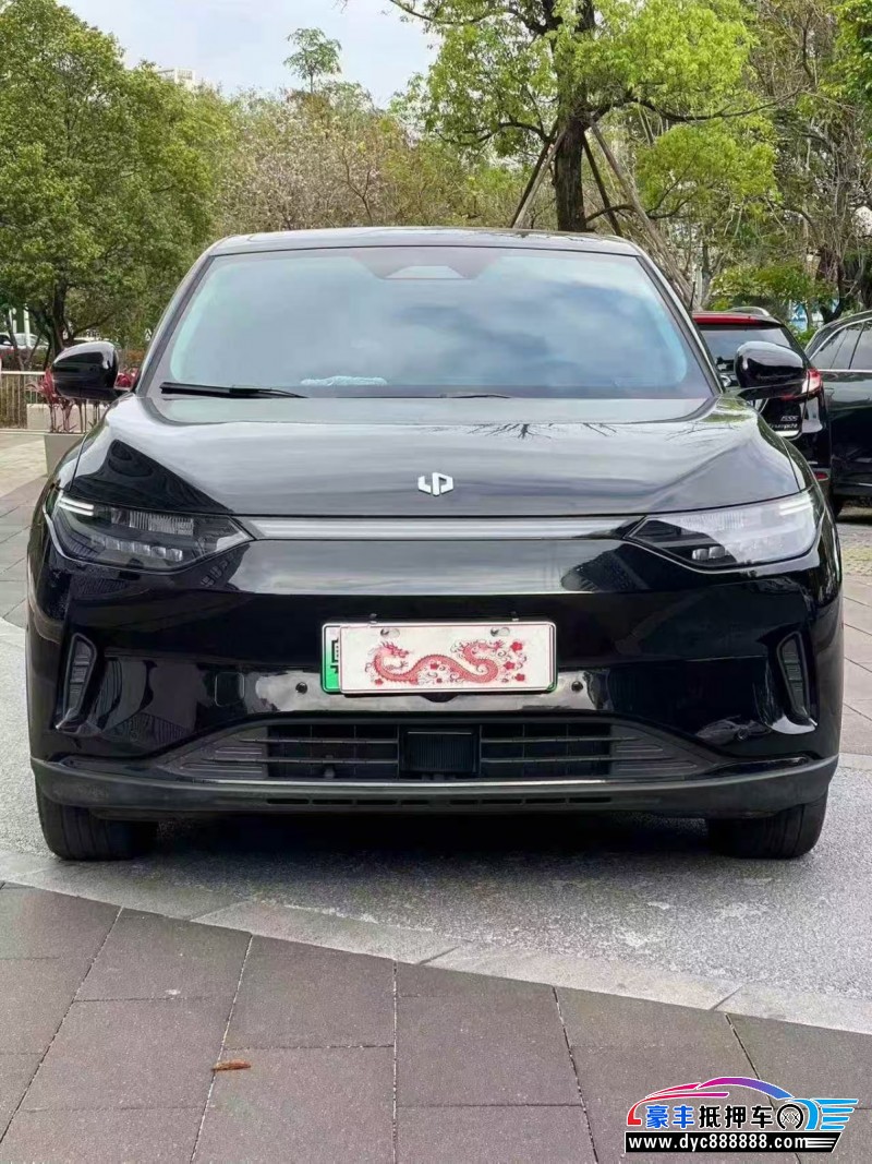 25年零跑C11轿车抵押车出售