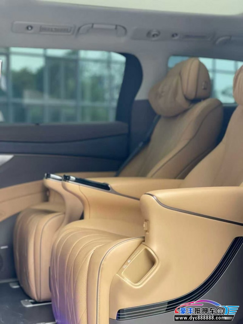 23年腾势D9轿车抵押车出售