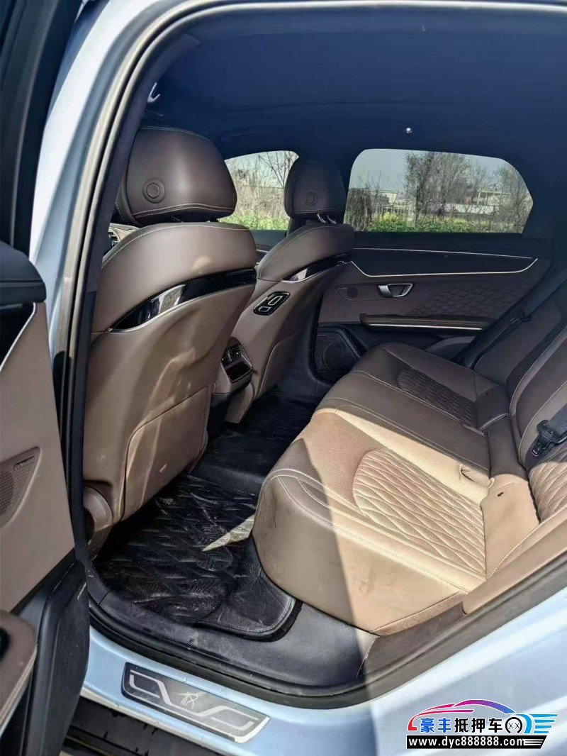 23年比亚迪汉轿车抵押车出售