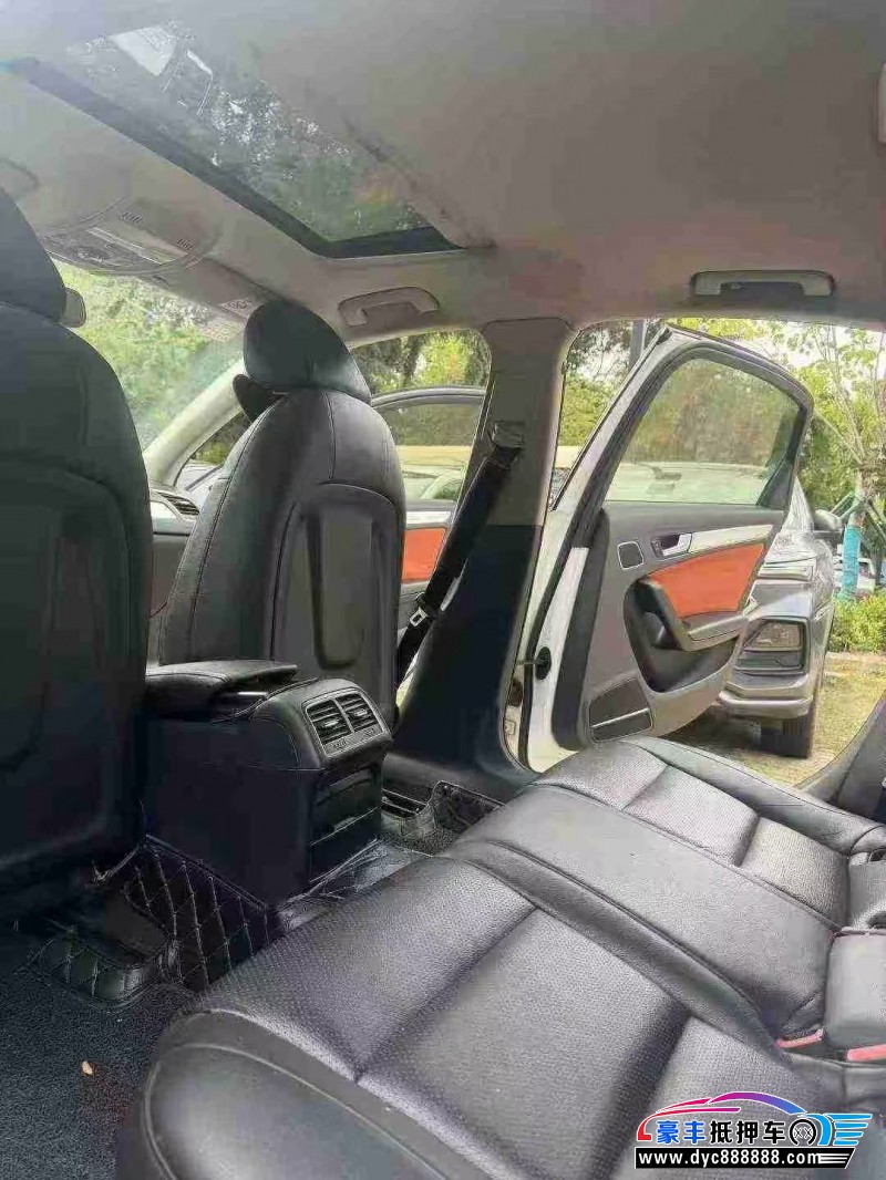 15年奥迪A4轿车抵押车出售