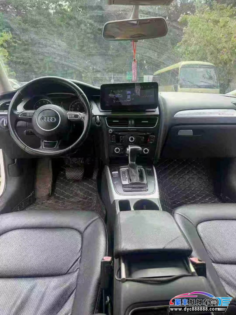 15年奥迪A4轿车抵押车出售