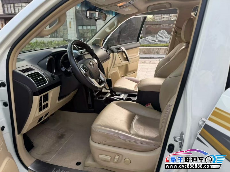 16年丰田普拉多（霸道）轿车抵押车出售