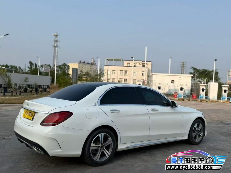 20年奔驰C轿车抵押车出售