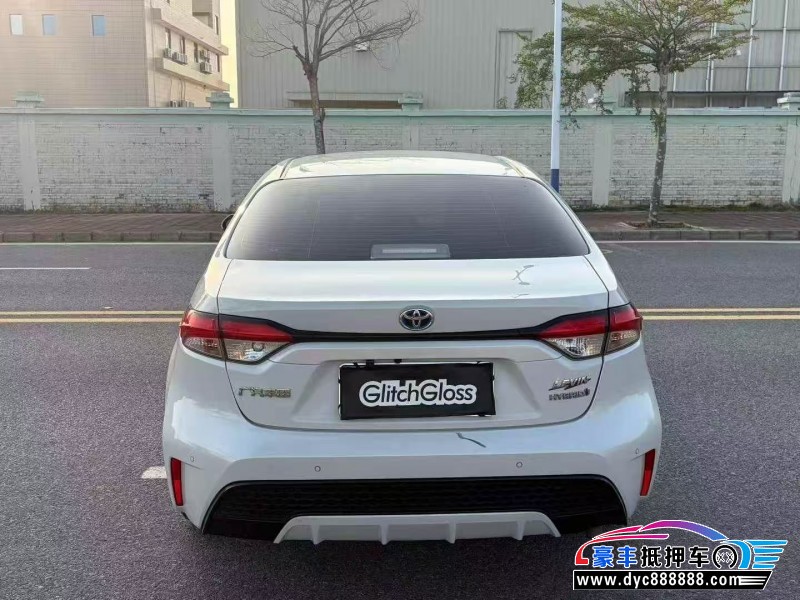 21年丰田雷凌轿车抵押车出售