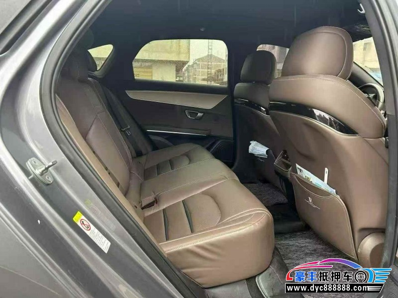 23年比亚迪汉轿车抵押车出售