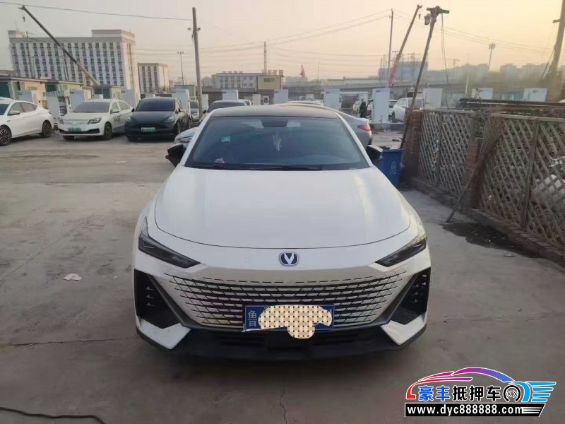 22年长安长安UNI轿车抵押车出售