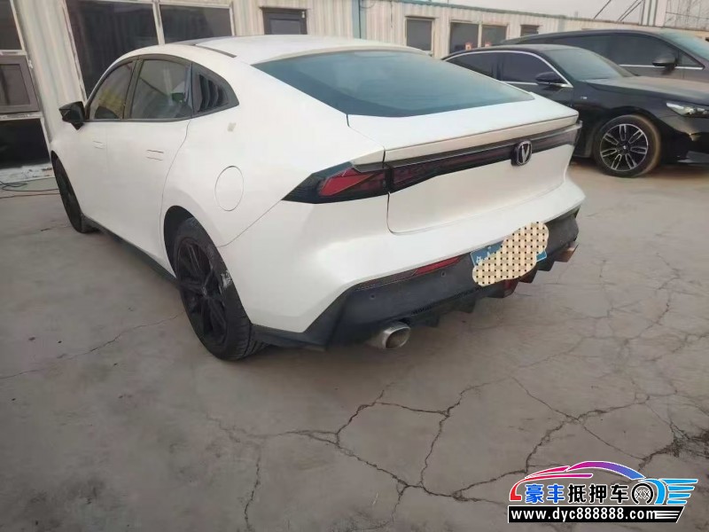 22年长安长安UNI轿车抵押车出售