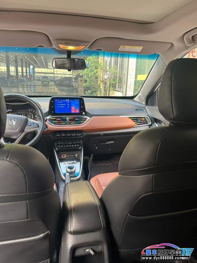 19年宝骏510轿车抵押车出售