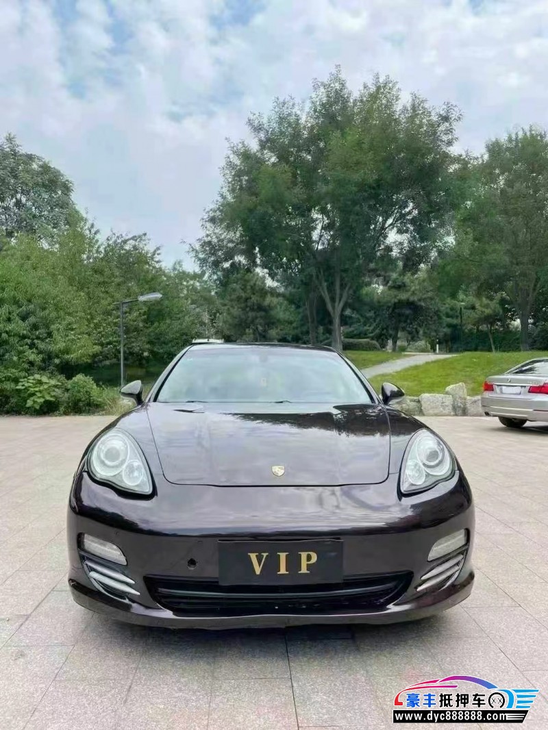 抵押车出售13年保时捷帕纳梅拉轿车